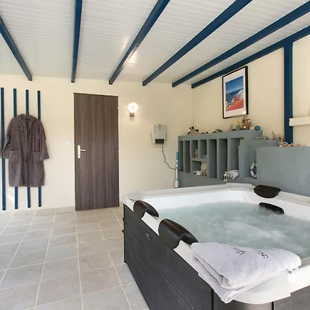 Ressources - Jacuzzi *